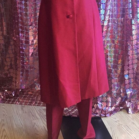 NWOT SUIT SET WITH JACKET & PANTS BY ANN TAYLOR in bright red - Picture 7 of 16